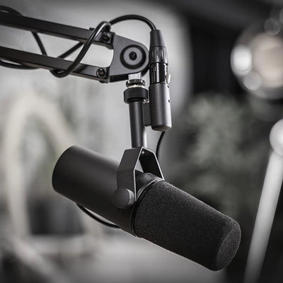 SM7B Studio Dynamic Microphone – Professional Cardioid Mic for Recording, Podcasts & Live Vocals